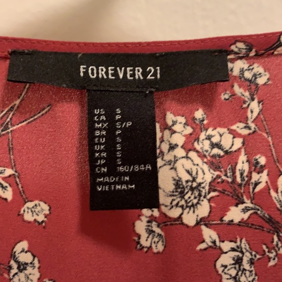 Floral wrap shirt - Picture 3 of 3